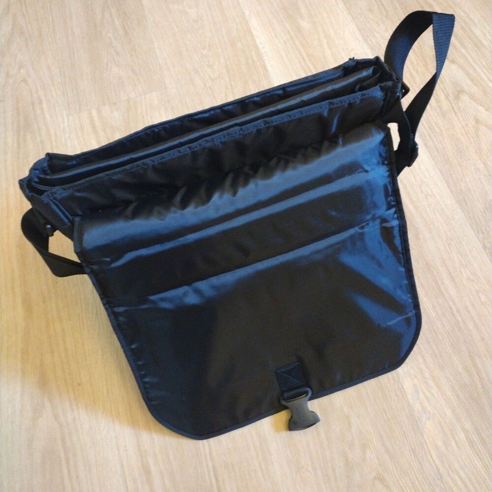 Targus CityGear Laptop Messenger Case Bag TCG200 Nylon 17" Shoulder Strap Handle - Picture 9 of 16